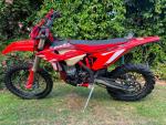 Klikněte pro detailní foto č. 2 - Beta Enduro RR 4T 390 - najeto 174,4 mth
