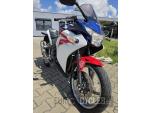 Klikněte pro detailní foto č. 3 - Honda CBR 250 R