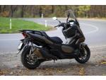 Klikněte pro detailní foto č. 3 - QJ Motor Fort 350, Konektivita s chytrými telefony + navigace