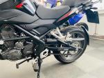 Klikněte pro detailní foto č. 4 - Benelli TRK 251 = STAV NOVÉ / POUZE 522 KM / pro A2