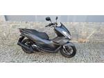 Klikněte pro detailní foto č. 1 - Honda PCX 125 (9 tis.km)