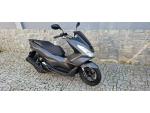 Klikněte pro detailní foto č. 2 - Honda PCX 125 (9 tis.km)