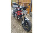 Klikněte pro detailní foto č. 2 - Ducati Monster 1100 Evo