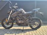 Klikněte pro detailní foto č. 10 - Voge 125 R