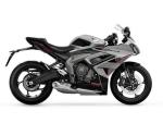 Klikněte pro detailní foto č. 3 - Triumph Daytona 660 - Objednávka