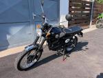 Klikněte pro detailní foto č. 5 - Yuki Manxman 125 S