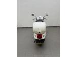Klikněte pro detailní foto č. 3 - Vespa GTS 300 bílá s kufrem