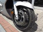 Klikněte pro detailní foto č. 6 - Yamaha FJR 1300