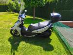 Klikněte pro detailní foto č. 2 - Kymco Agility 300 (2020) kufr, plexi